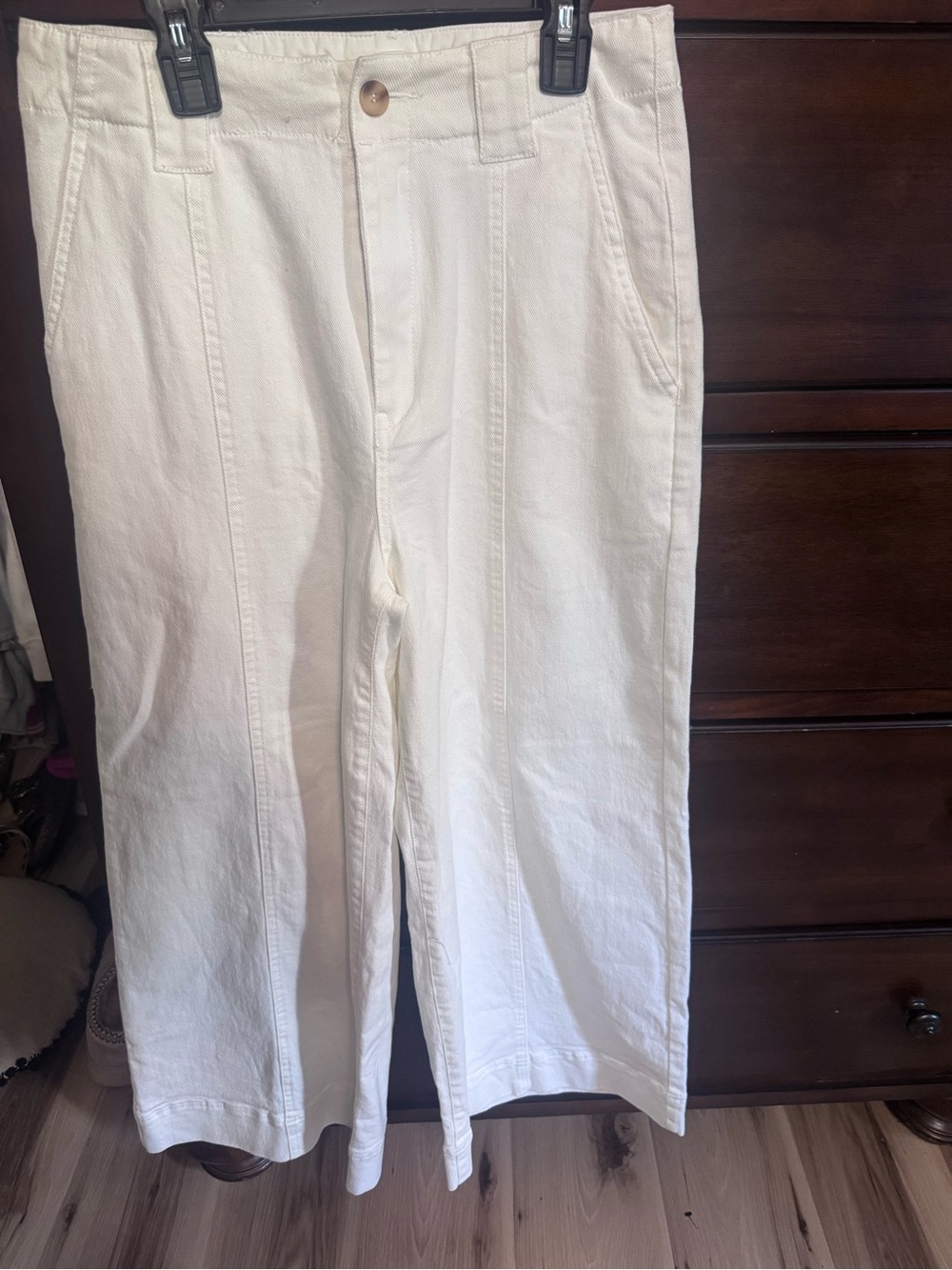 entro Cream Wide-Leg Pants